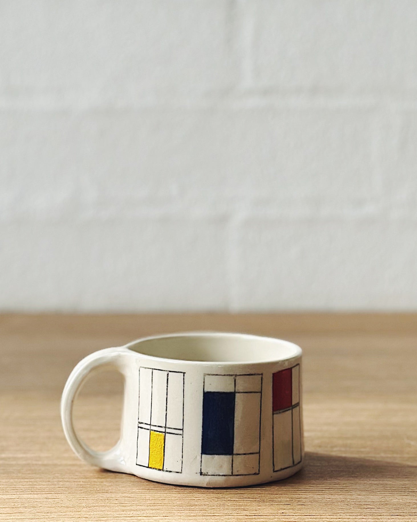 Mondrian mug (blue, yellow and red) - short