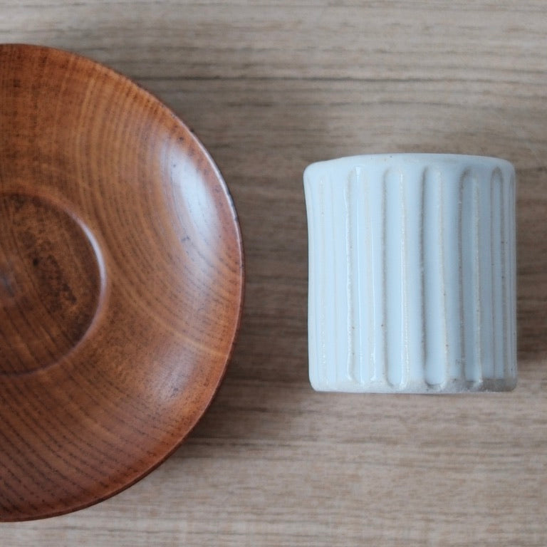 Limited edition :: SIBLING SET SERIES #5 :: white espresso cup with vintage Japanese wooden saucer