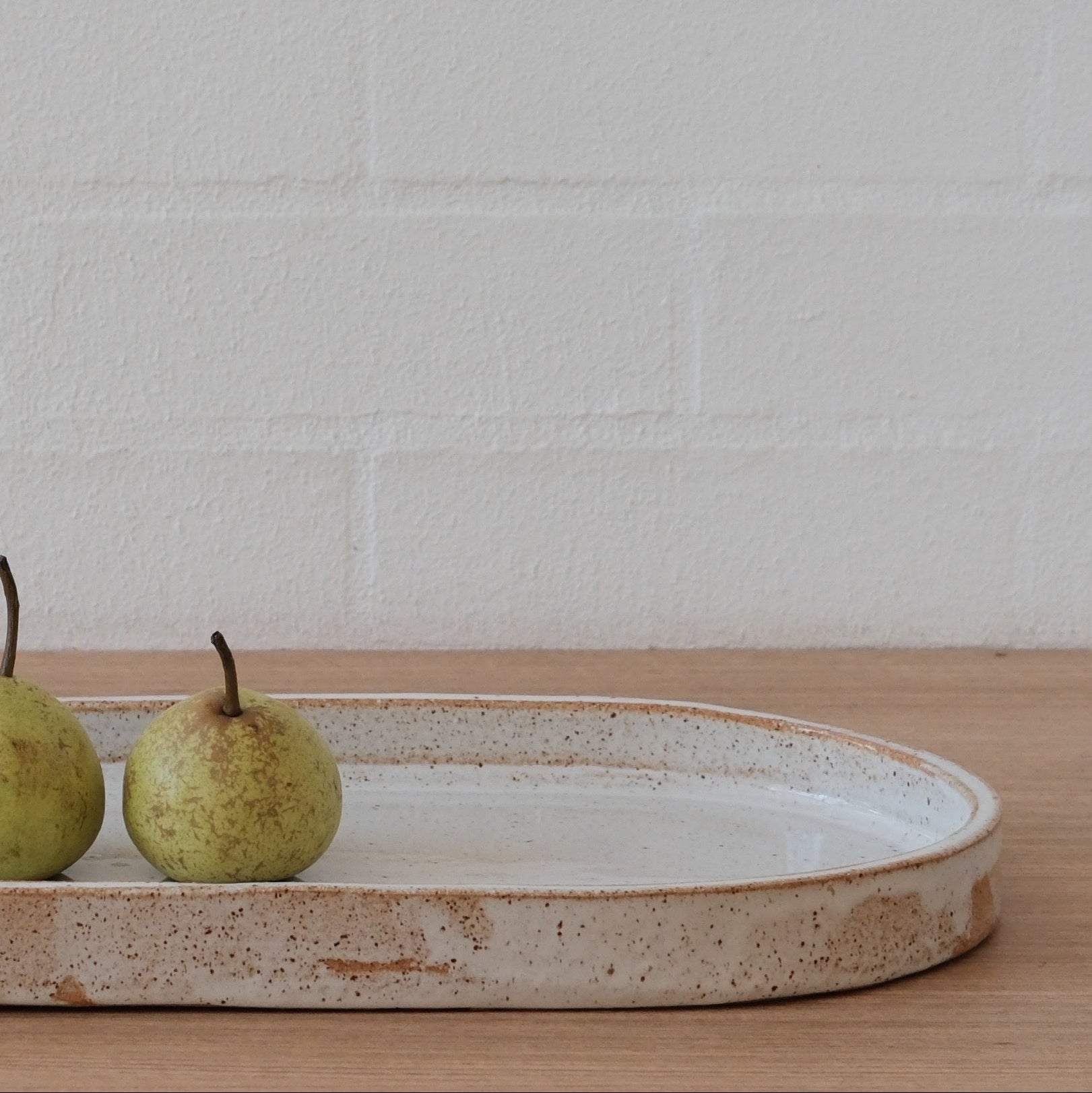 Large Arc Platter - Oaten Speckle