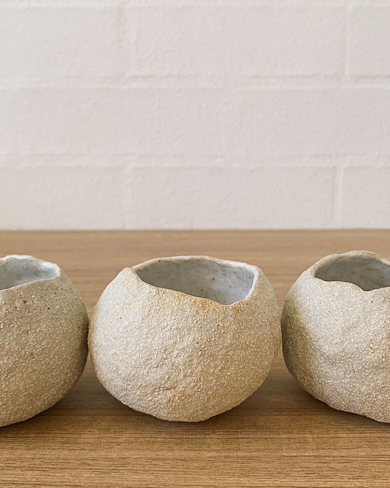 Jenn Johnston Ceramics pinchME rounded vessel - medium + white