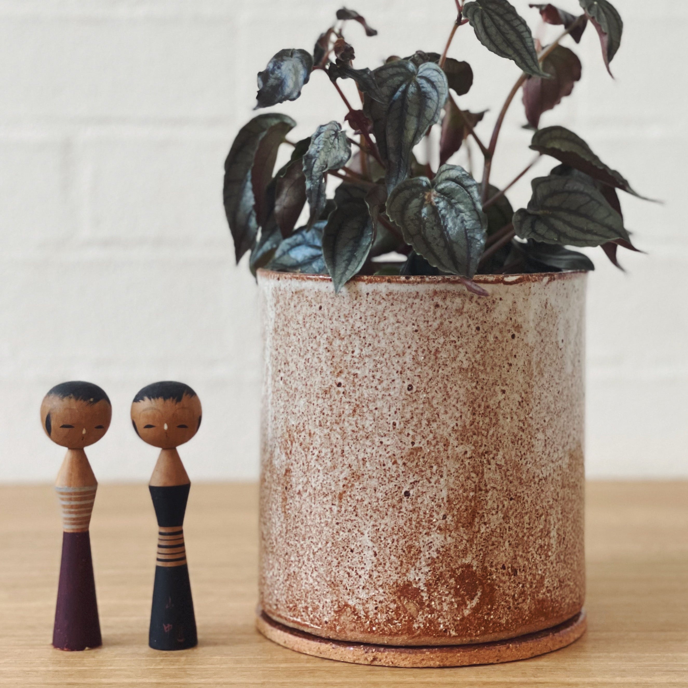 Jenn Johnston Ceramics sweet sandy planterID - with drainage hole and coaster